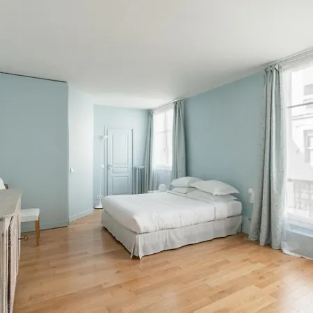 Magnificent Apt Near Arc De Triomphe פריז