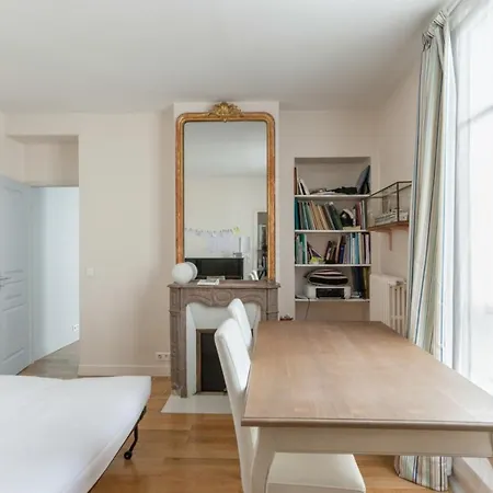 דירה Magnificent Apt Near Arc De Triomphe *
